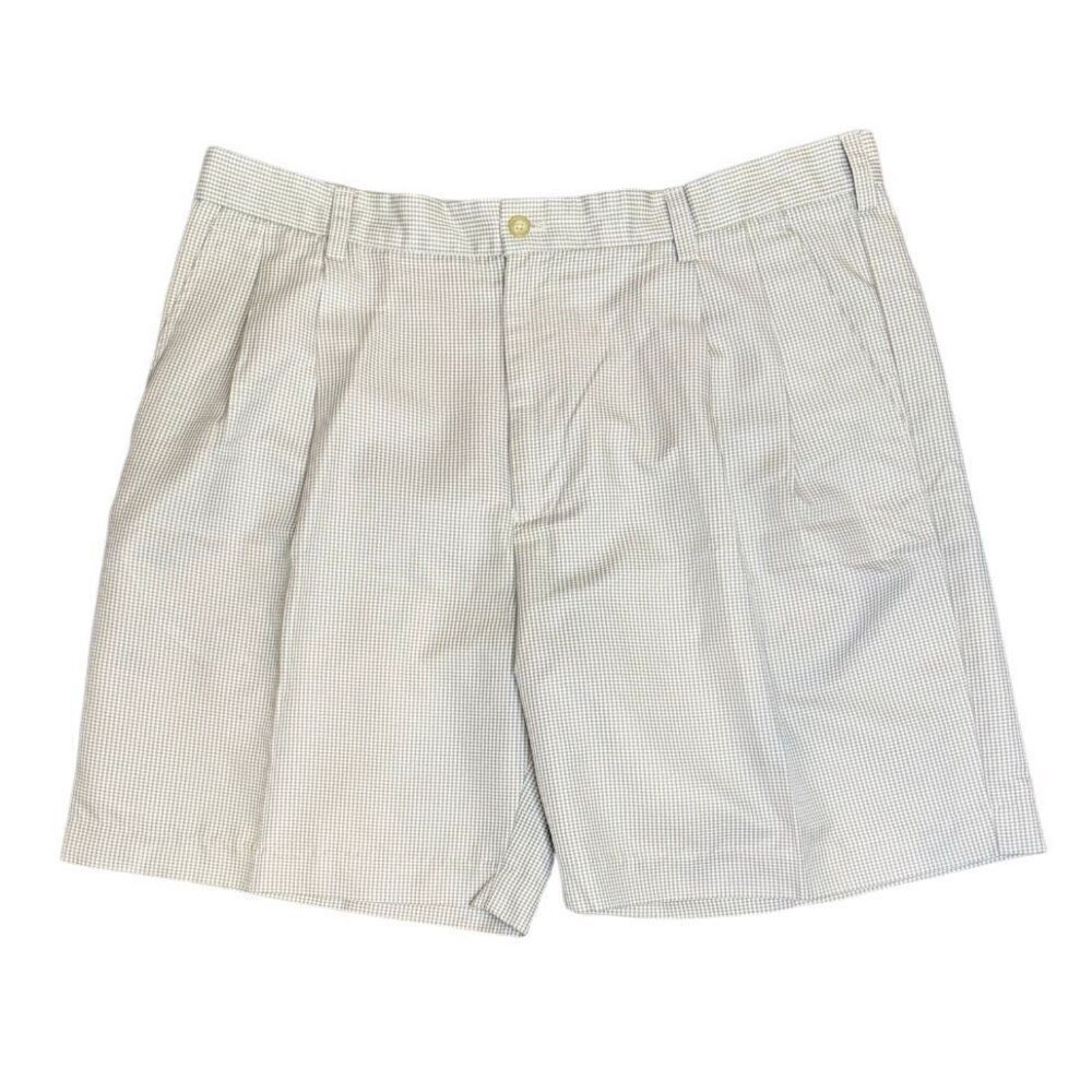 IZOD Men’s Pleated Front Micro Houndstooth Tan & White Shorts Sz. 38